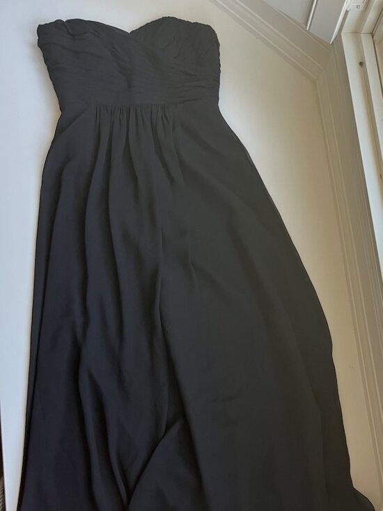 Dresses & Skirts - Black Strapless Formal Dress Size 6